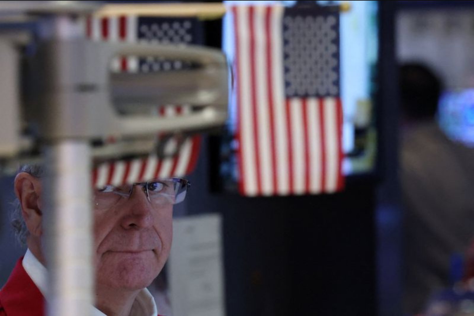 Markets Shrug as U.S.-Iran Tension and Oil Moves Lose Immediate Bite