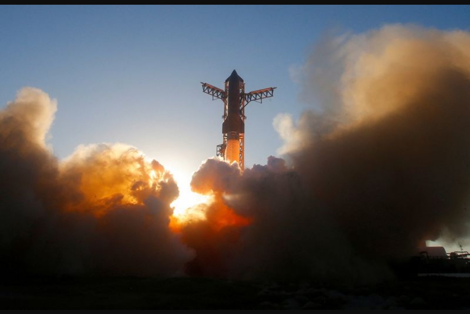 SpaceX’s IPO Sprint: AI Acquisitions, Ballooning Losses and a Bid to Cement Founder Control