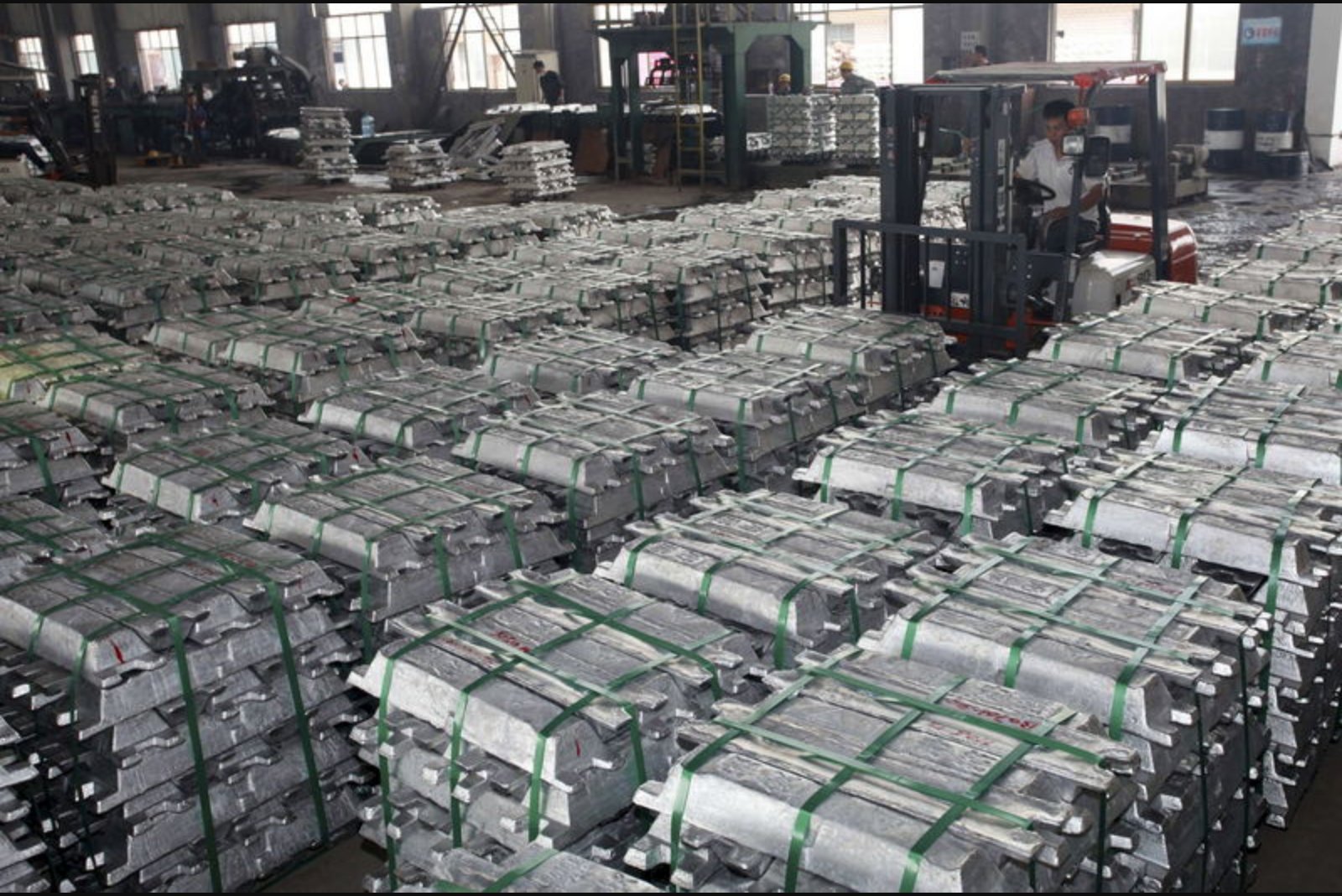 Aluminium market absorbs major supply shock as Strait of Hormuz fighting disrupts exports