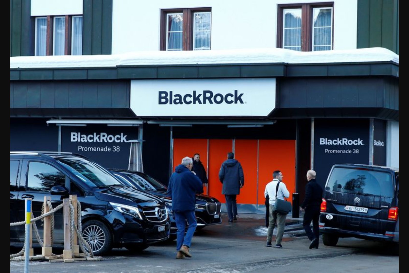 BlackRock Advises Broader Hedge Fund Diversification as Market Volatility Accelerates