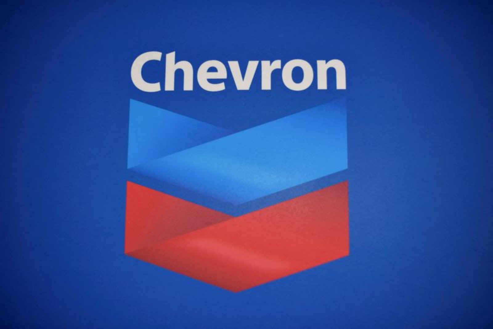 Chevron names internal successors as several senior executives set to retire in 2026