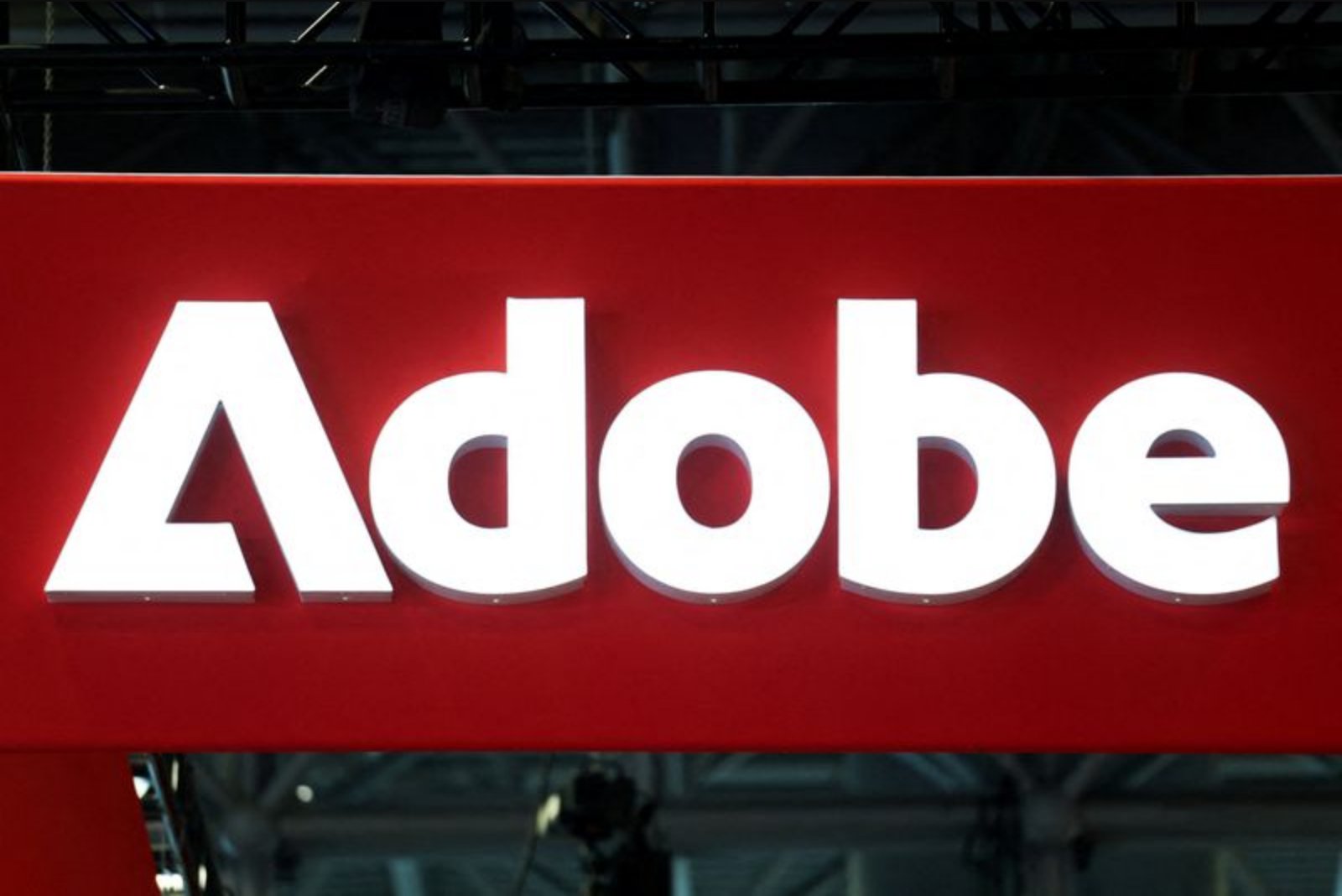 Adobe Shares Slide After Longtime CEO Exit Fuels Investor Concern Over AI Shift
