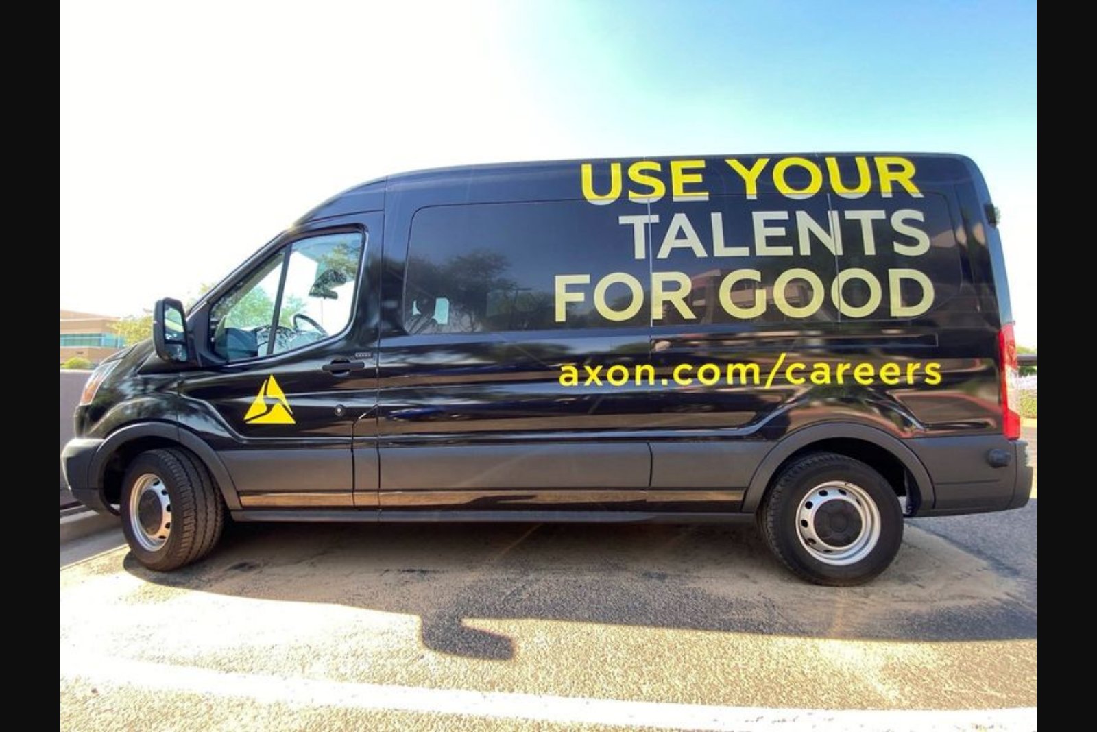 Axon Shares Surge After Quarterly Beat as Government and Corporate Spending Lift Demand