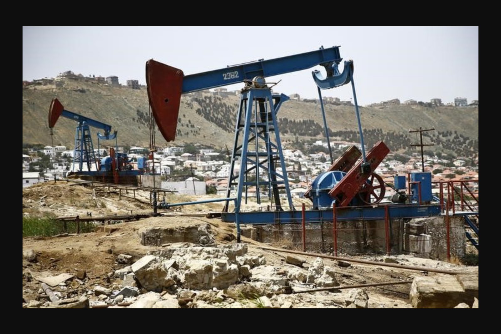 Oil edges higher as Middle East tensions and US data shape market risk premium