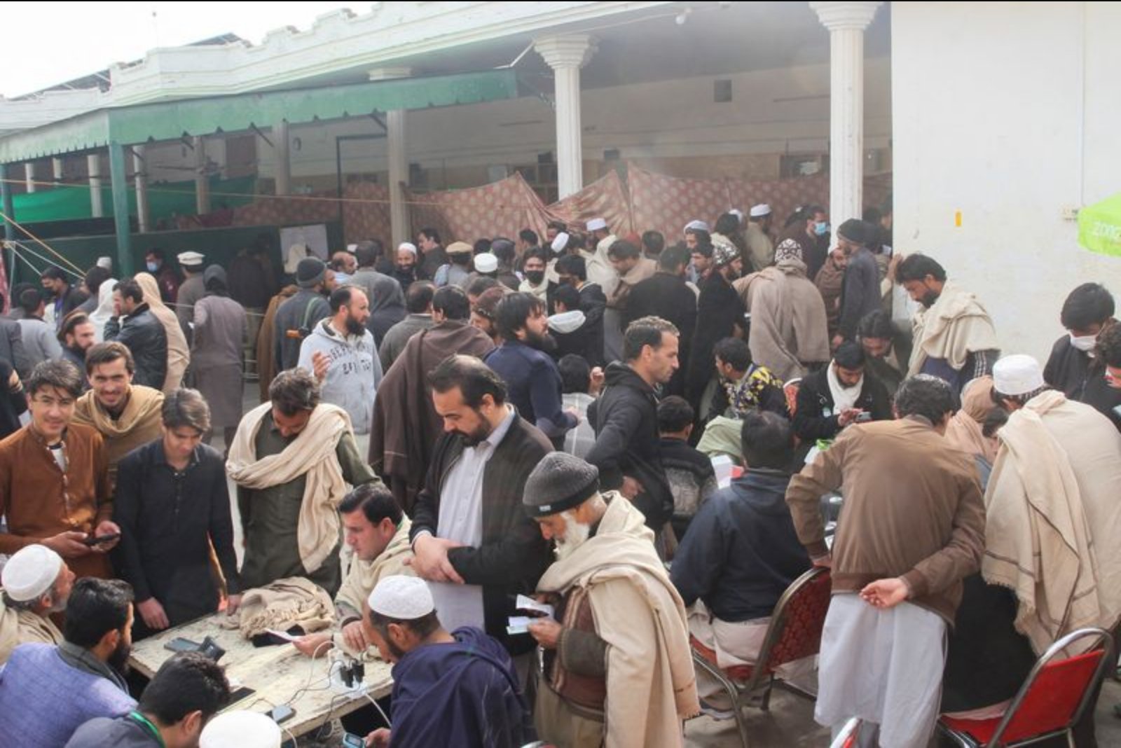 Thousands evacuate Pakistan’s Tirah Valley after mosque warnings of potential military action