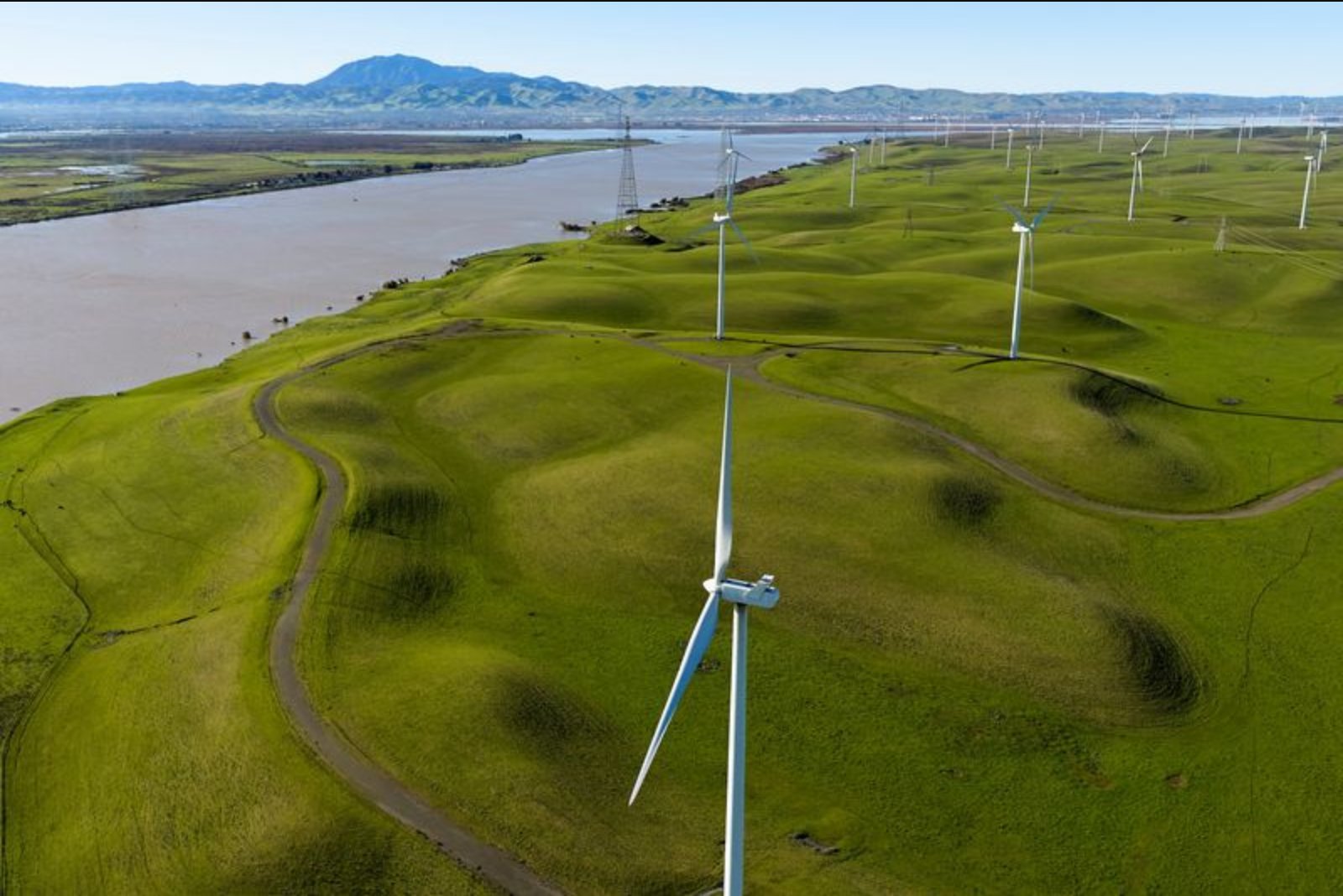Pentagon Review Freezes Approvals for Scores of Onshore Wind Projects