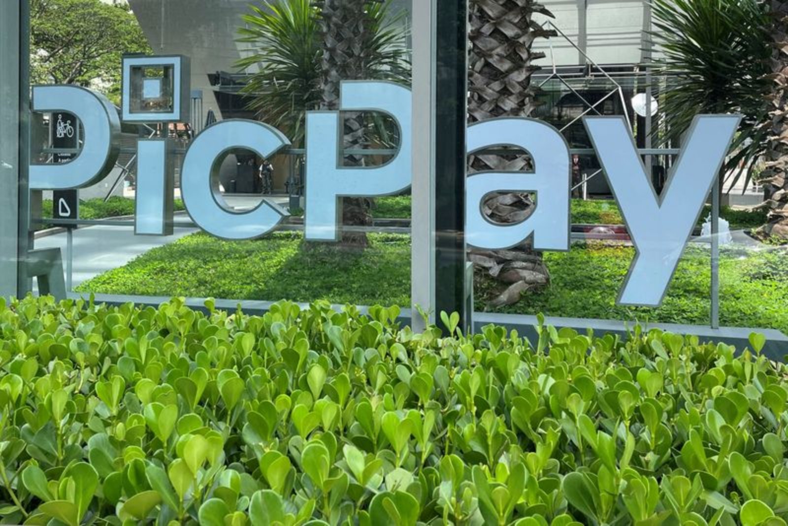 PicPay Poised to Price New York IPO at Top End of Range, Source Says
