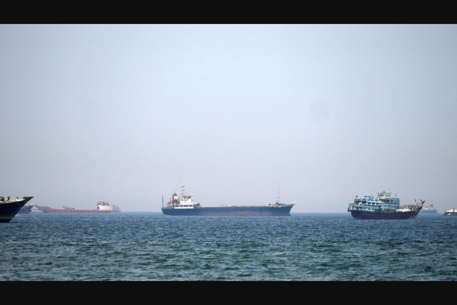 Trump Presses Iran to Agree as U.S. Considers Extended Port Blockade