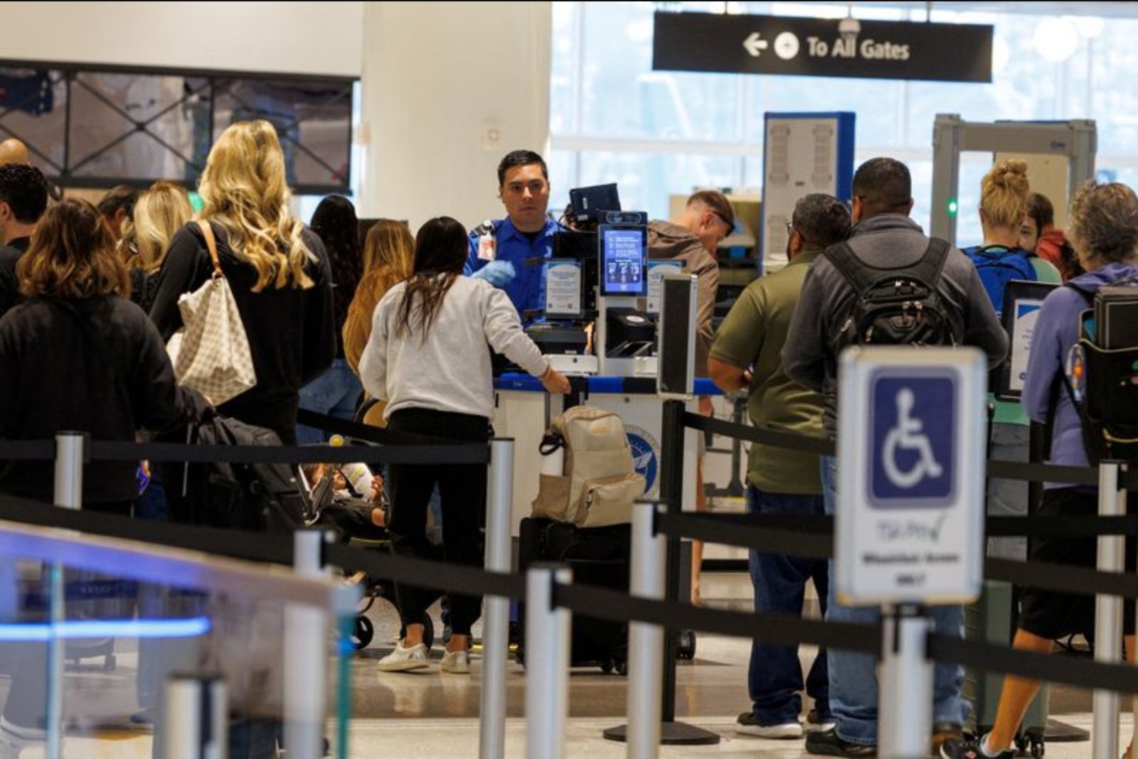 Partial Shutdown Leaves TSA Screeners With Reduced Pay, Raises Prospect of More Absences and Departures
