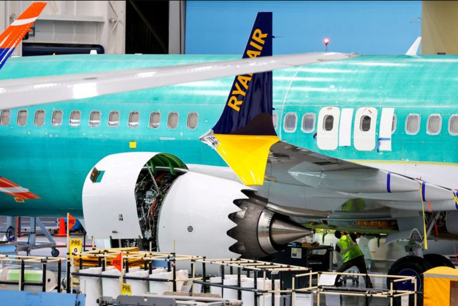 Boeing Boosts February Deliveries to 51 Jets as 787 Seat Delays Persist