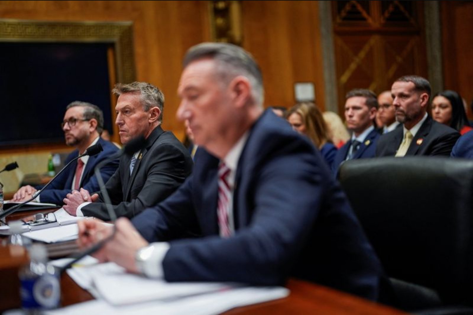 Senators Confront Trump Immigration Officials Over Pretti Shooting Footage