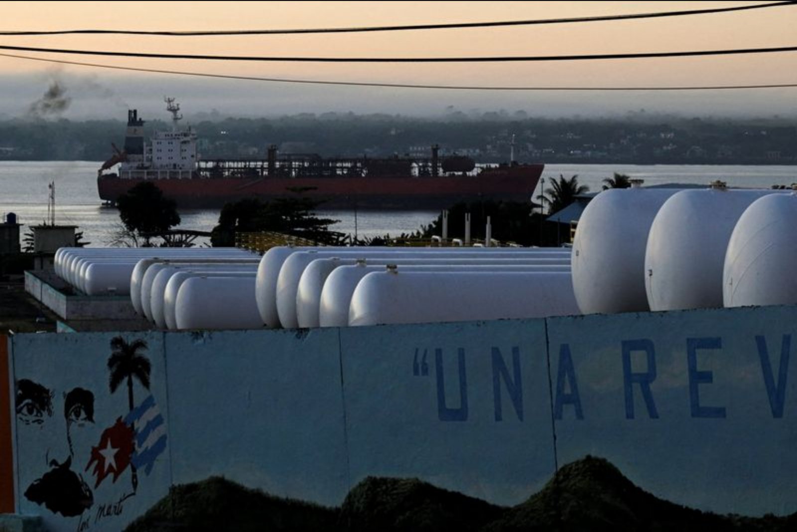 Sanctioned Russian Tanker Nears Matanzas as Cuba's Energy Crisis Deepens