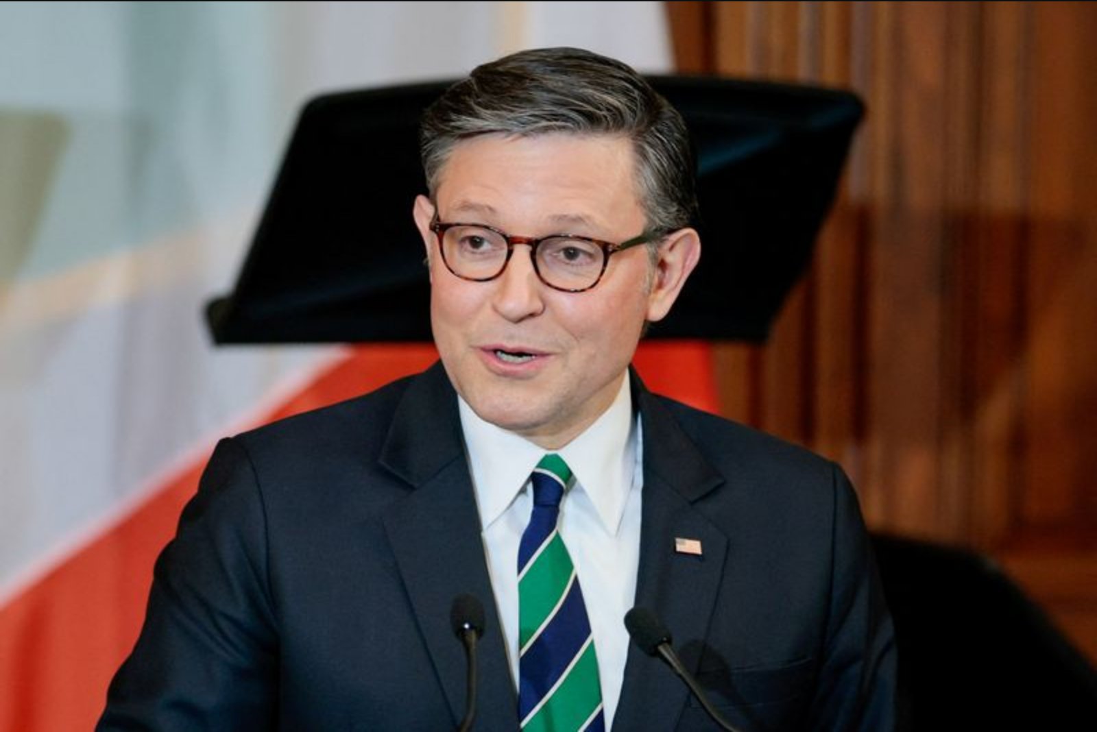 Republican Leader and Intelligence Chiefs Seek Swift Renewal of Controversial Surveillance Authority