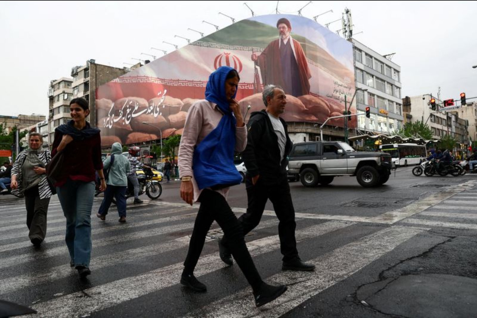 Diplomatic Momentum Stalls as U.S.-Iran Talks Collapse and Strait of Hormuz Tightens