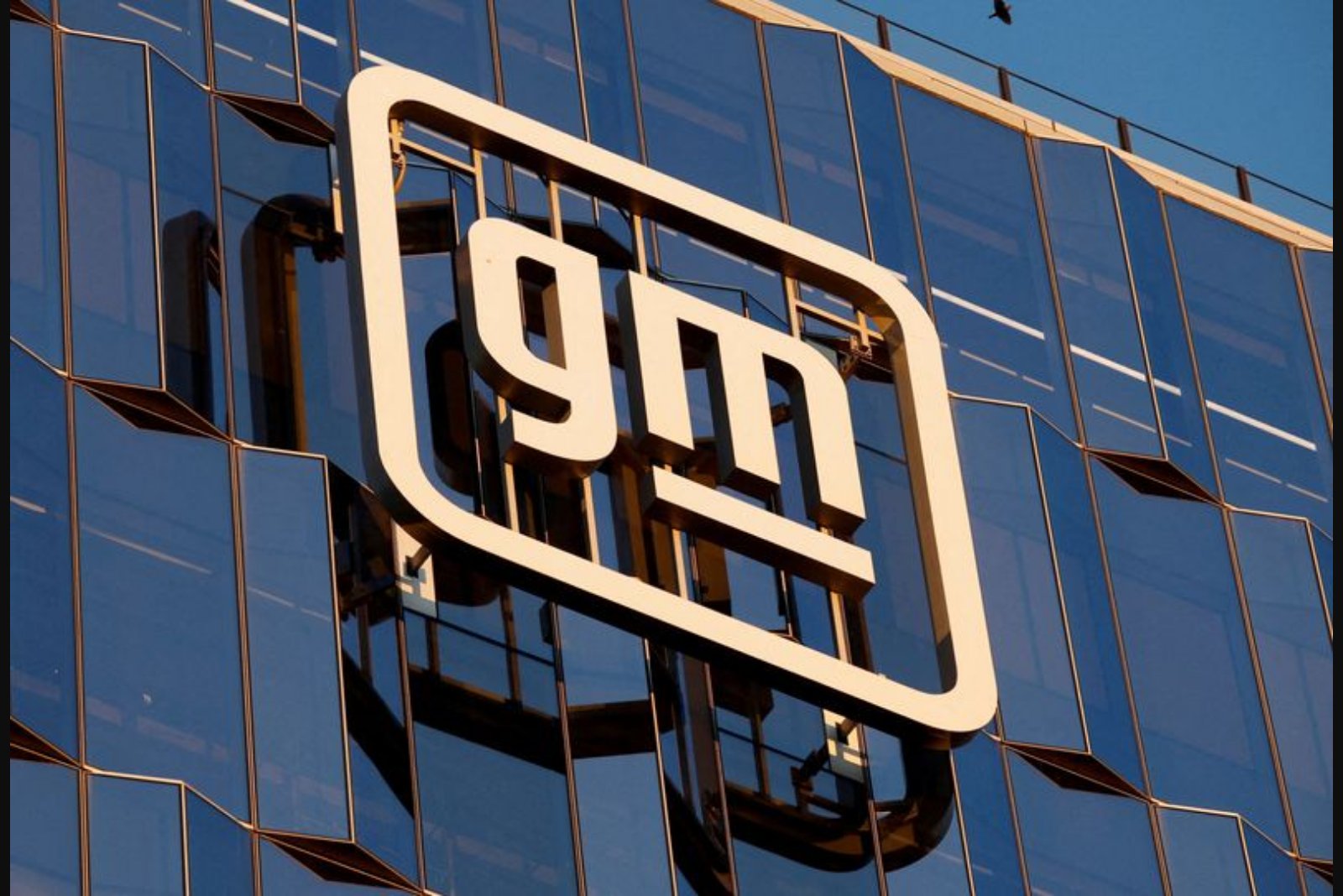GM's New Product Chief Secured With Up to $40 Million Compensation Package